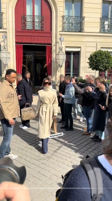 Beckhamowie opuszczają hotel w Paryżu