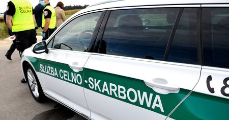 Najmniej kontroli skarbowych w historii. Kontrolerzy zostali w domach