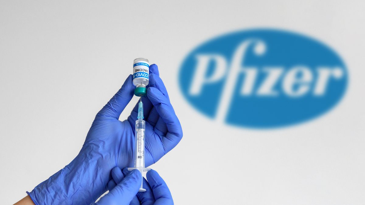 Koronawirus, covid, szczepienie, szczepienia, szczepionka, pfizer, strzykawka