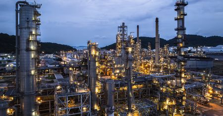Ukraińskie drony zaatakowały zakład petrochemiczny w Rosji