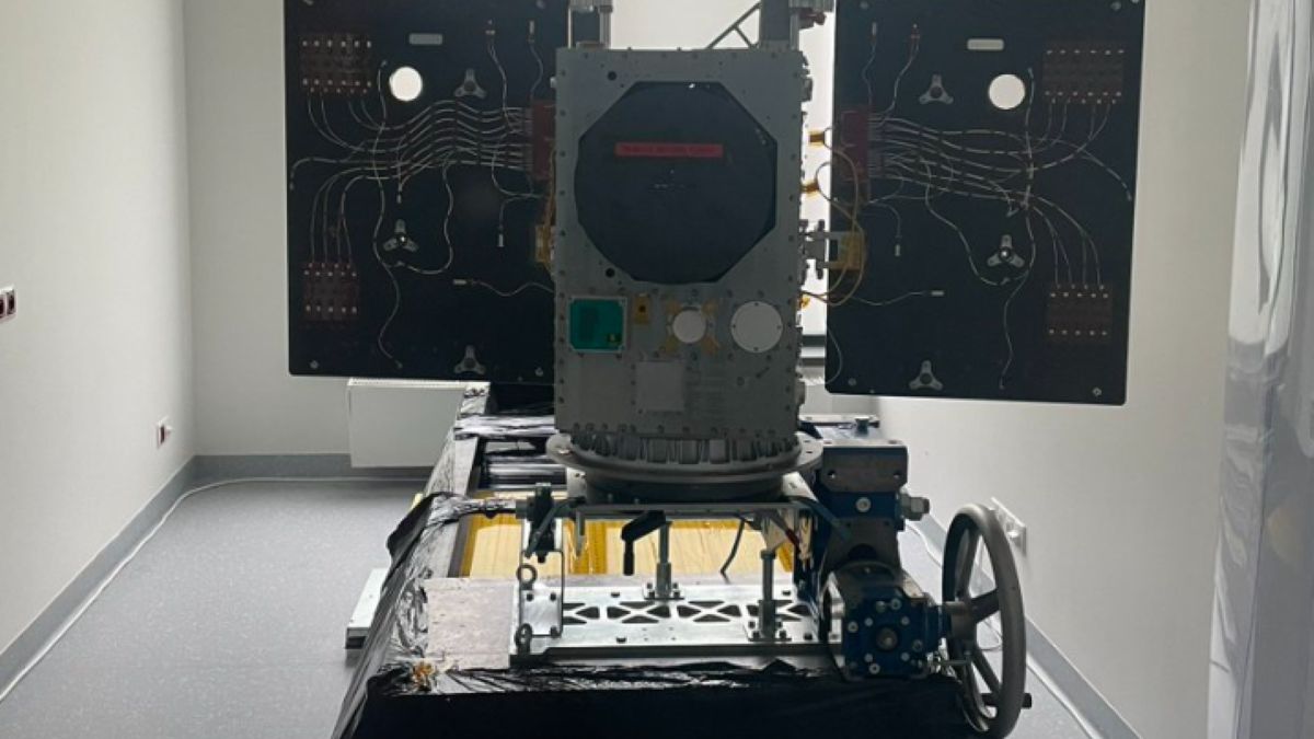 Polski satelita trafi na orbitę Ziemi dzięki rakiecie Falcon 9 firmy Space X