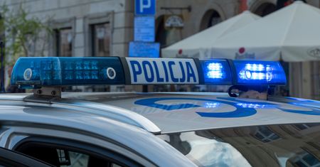 Alarm w Łodzi. Niezidentyfikowane osoby przed szkołami zaczepiają młodzież