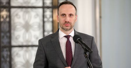 Janusz Kowalski zdymisjowany. "Kończę pracę w rządzie"