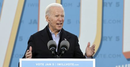 USA. Zamieszki. Joe Biden wzywa Trumpa: zrób coś!