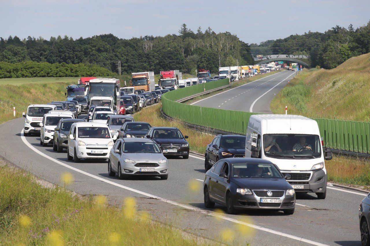 Wypadek na łączniku Długołęka