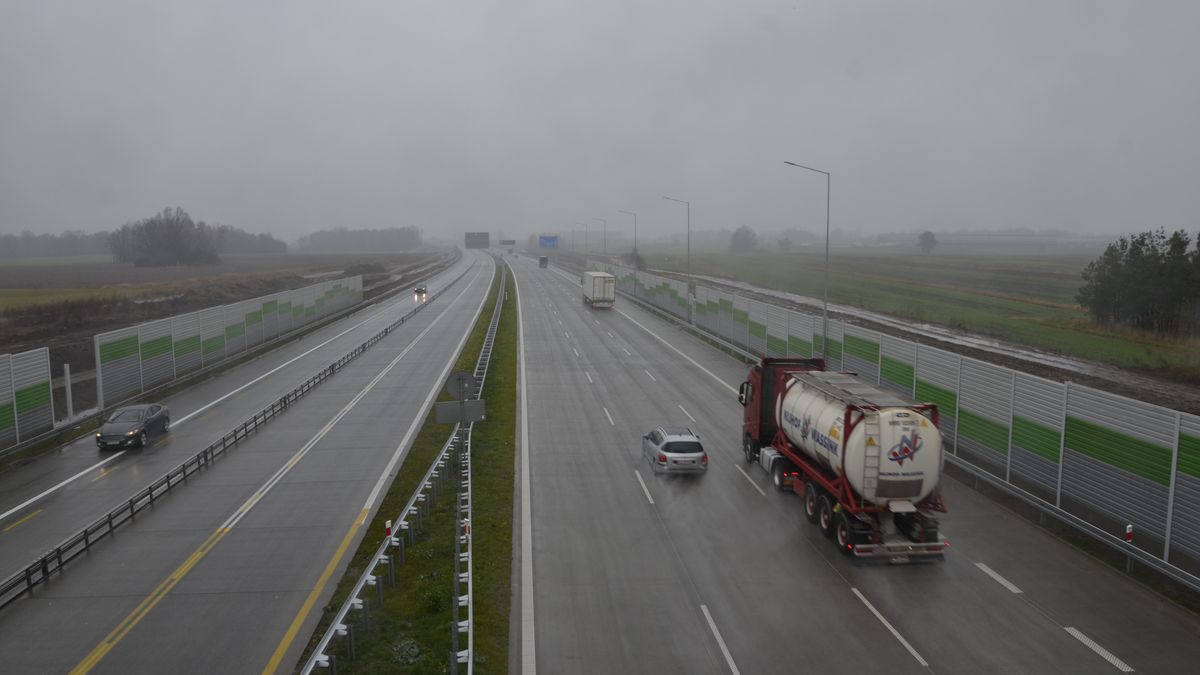GDDKiA oddaje do użytku kolejny trzypasmowy odcinek autostrady A1.
