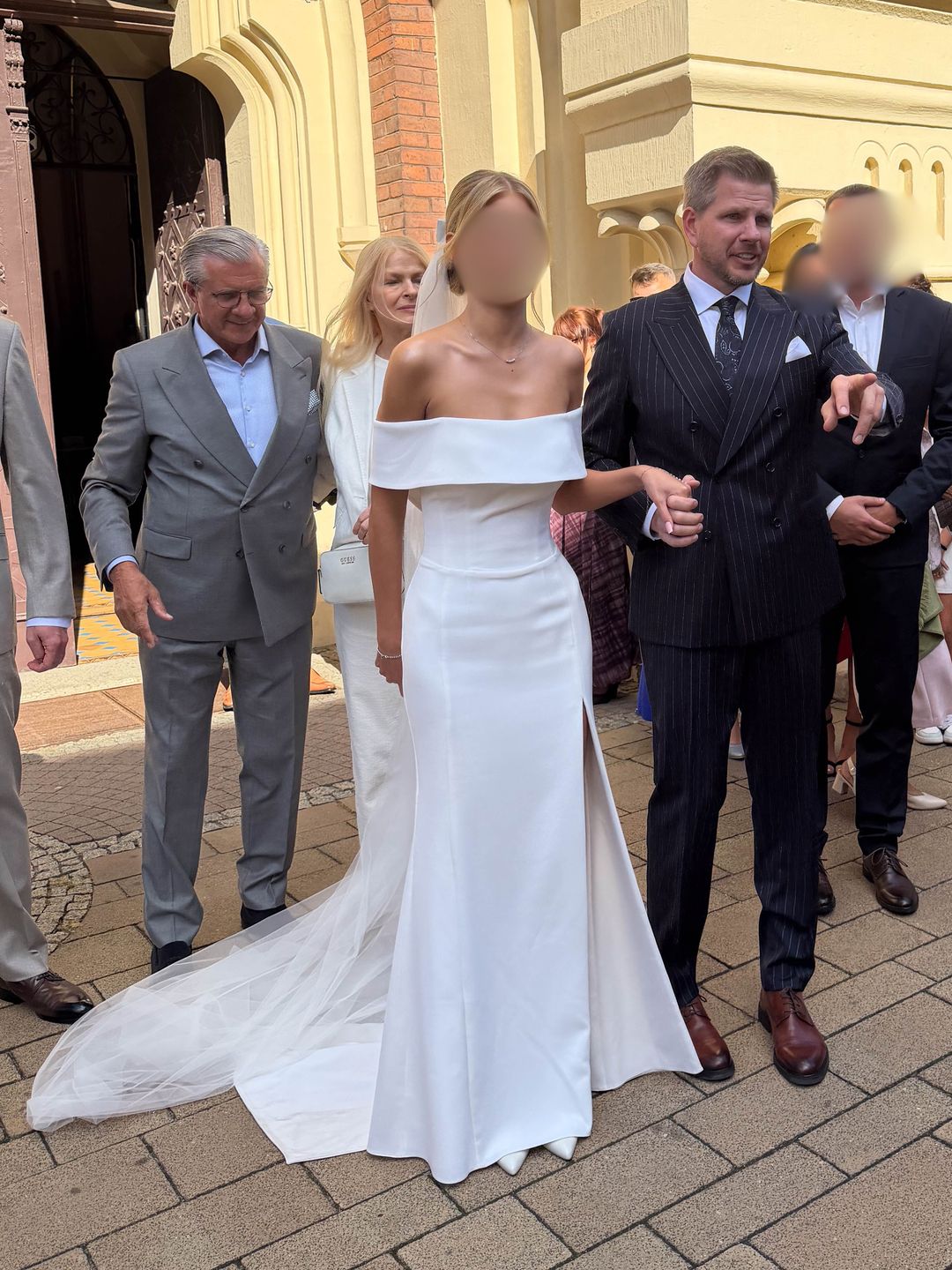 Suknia ukochanej Filipa Chajzera
