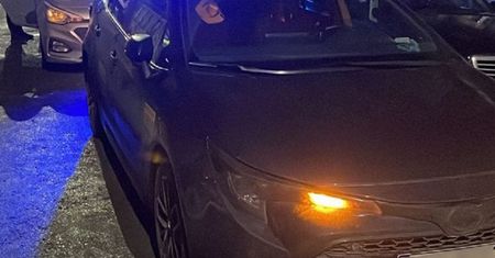 Rozwoził nie tylko pasażerów. Policja zatrzymała taksówkarza, który dorabiał na boku