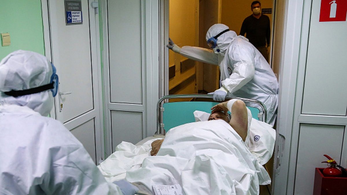 Mężczyźni częściej niż kobiety umierają po zarażeniu koronawirusem