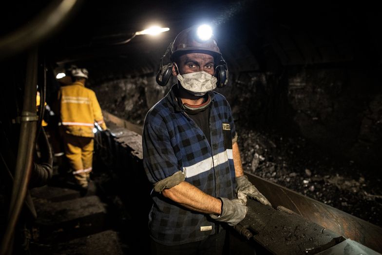 Górnicy walczą o emerytury pomostowe. Będą składać petycję do rządu
