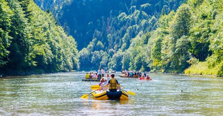 Rafting. Jak się przygotować i dokąd wybrać się na ekstremalny spływ pontonem?