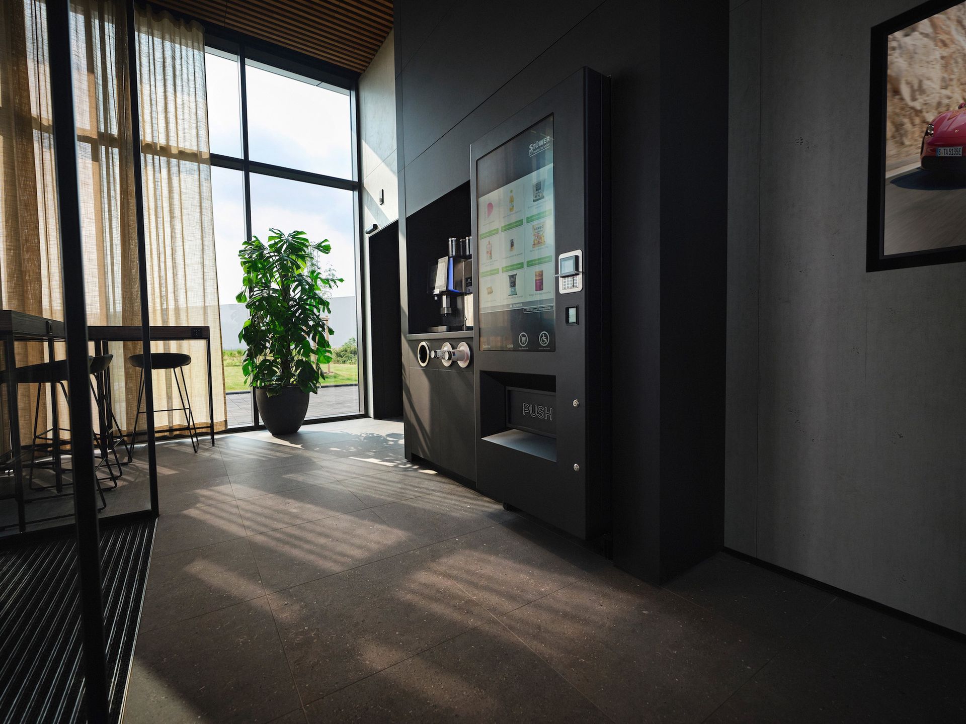 Porsche Charging Lounge