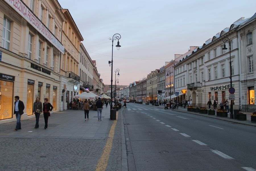 Nowy Świat najdroższą ulicą handlową w Polsce [WIDEO]