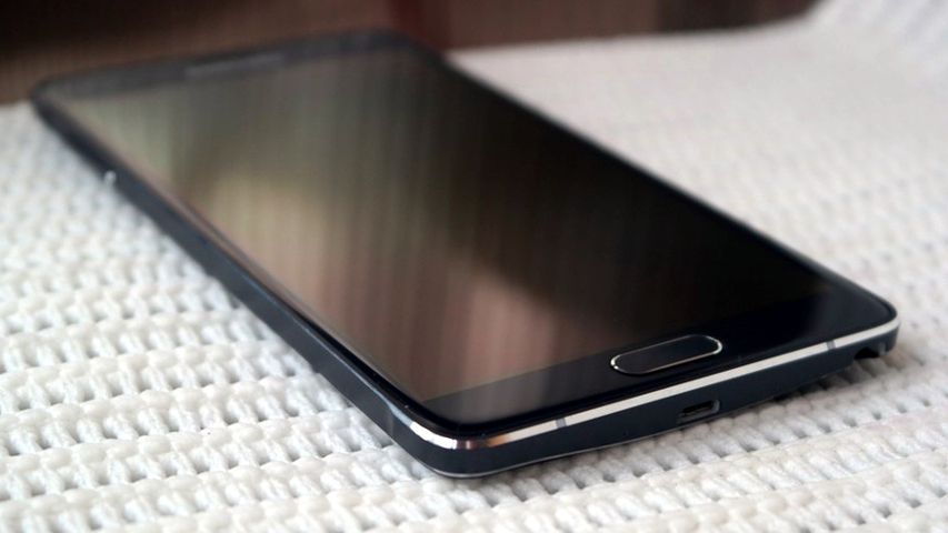 Samsung Galaxy Note 4 - wygląd, wykonanie i ergonomia 1