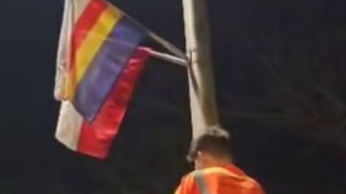 Internauci pomylili oficjalną flagę Puław.