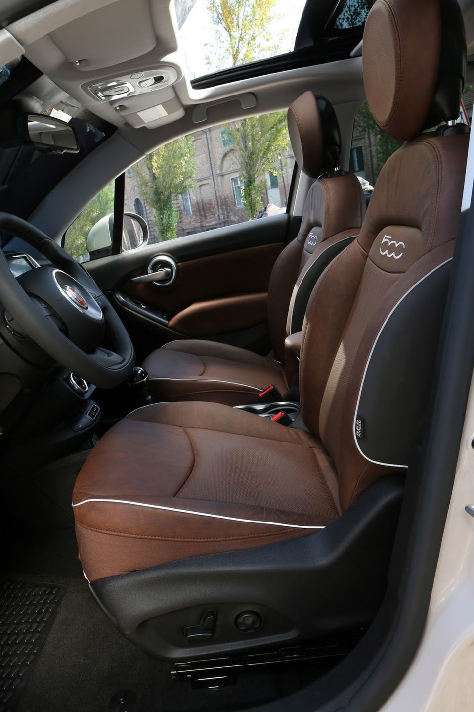 Fiat 500X - galeria zdjęć: studio, wnętrze i detale 39