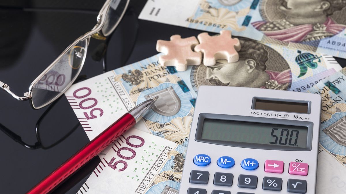 W samym marcu Polacy pożyczyli 7,3 mld zł na poczet zakupu własnego "M"