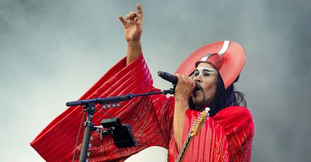 Empire of the Sun wraca do Polski. Steele dla WP Kultura: Świat ma być piękniejszy