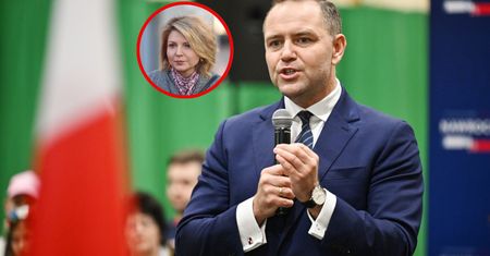 Co ma Nawrocki do zaoferowania kobietom? "Kwiatka i pocałowanie w rękę"