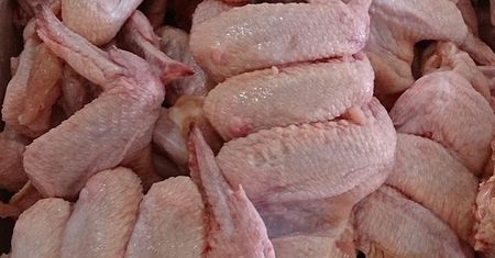 Mięso z Polski z salmonellą. Bułgaria niszczy 10 ton drobiu