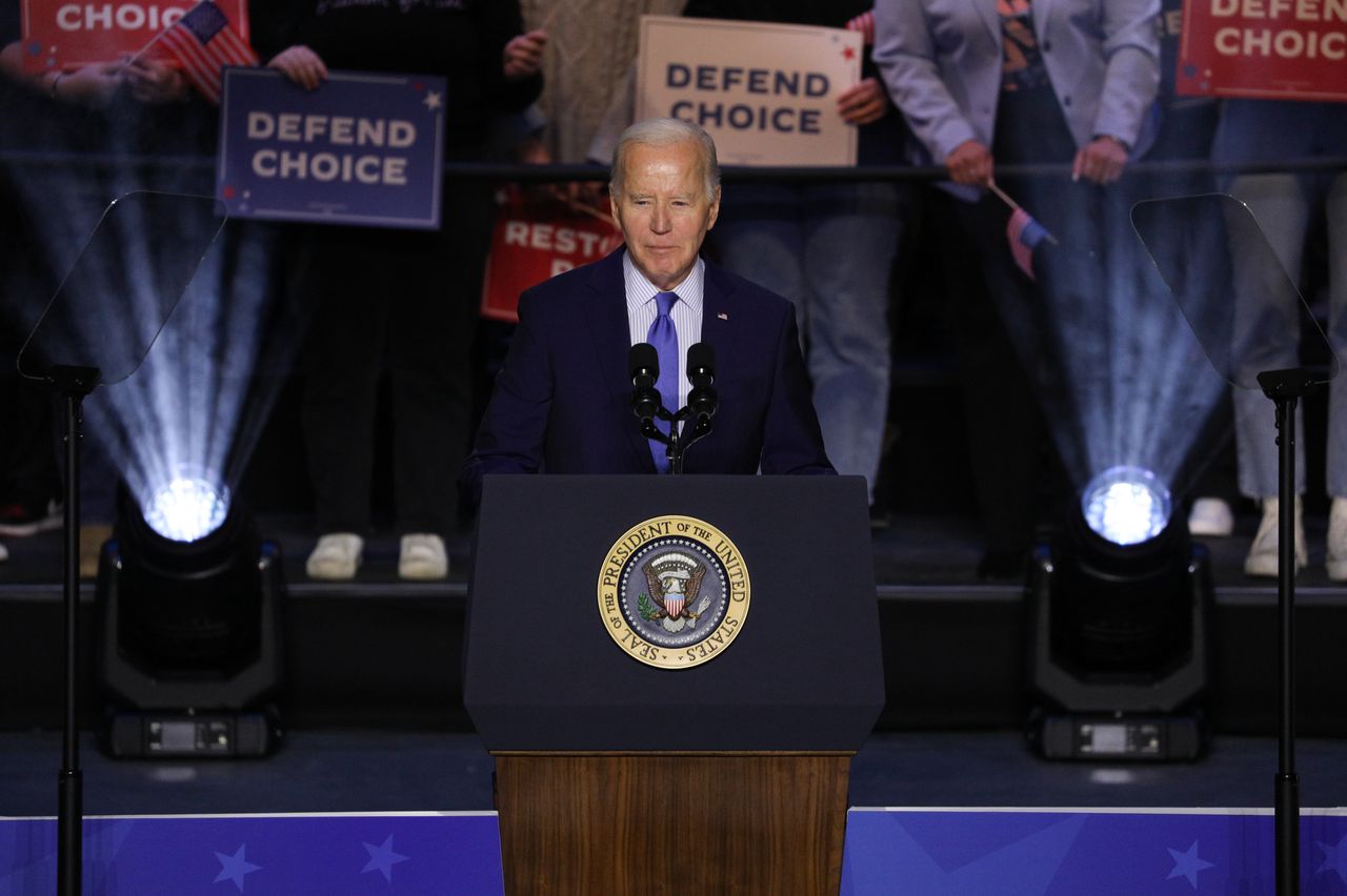 VIRGINIA, US - JANUARY 23: U.S. President Joe Biden speaks during the reproductive freedom campaign rally at George Mason University in Manassas, Virginia, on Jan. 23, 2024 (Photo by Yasin Ozturk/Anadolu via Getty Images)