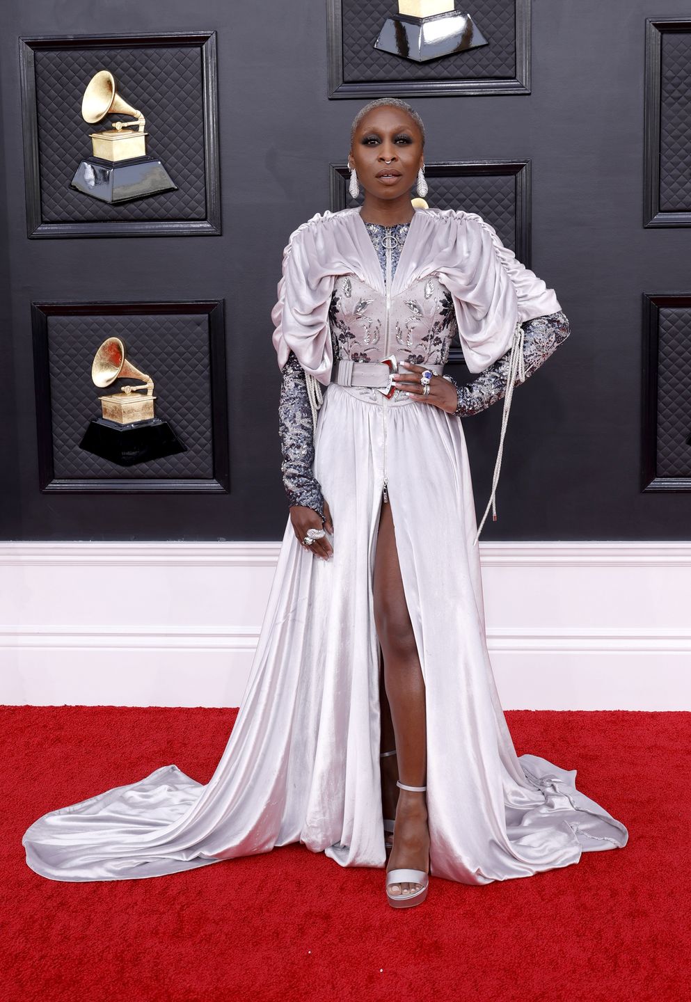 Grammy 2022 - czerwony dywan