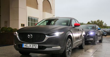Prototypowa Mazda MX-30: oni nawet elektryki robią po swojemu