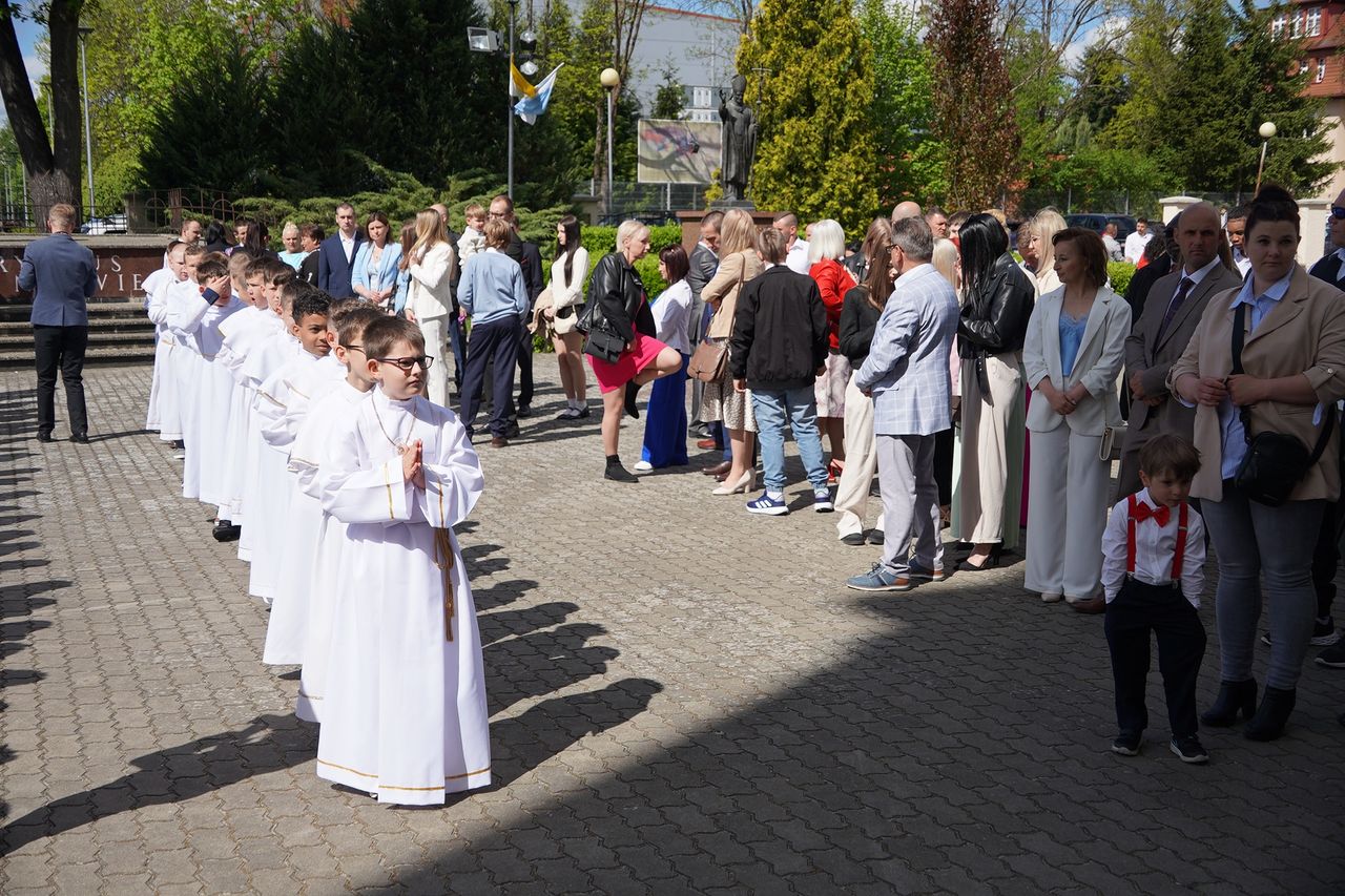 Pierwsza Komunia Święta w Parafii  pw. Świętej Rodziny w Pile