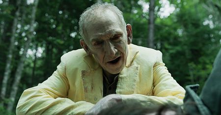 Odrażający od pierwszej sceny. Ten serial uzależnia. Już jest numerem 1 na HBO