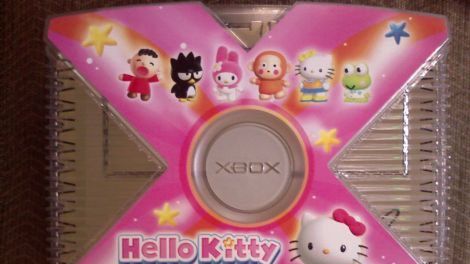 Specjalna edycja Xboxa z... Hello Kitty 1