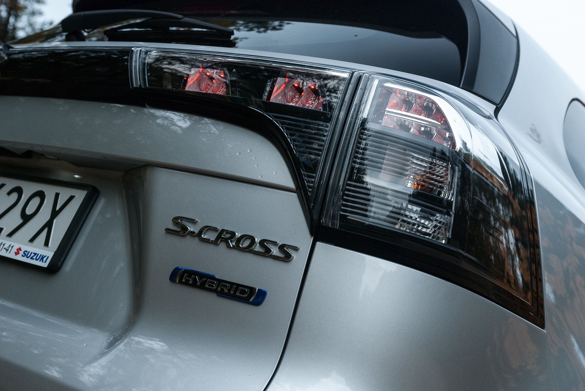 Suzuki S-cross