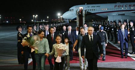 Putin witał ich kwiatami. Zaskakujące fakty o rodzinie Dulcewów