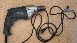 Koszalin: Poszukiwani właściciele elektronarzędzi. Ma je policja