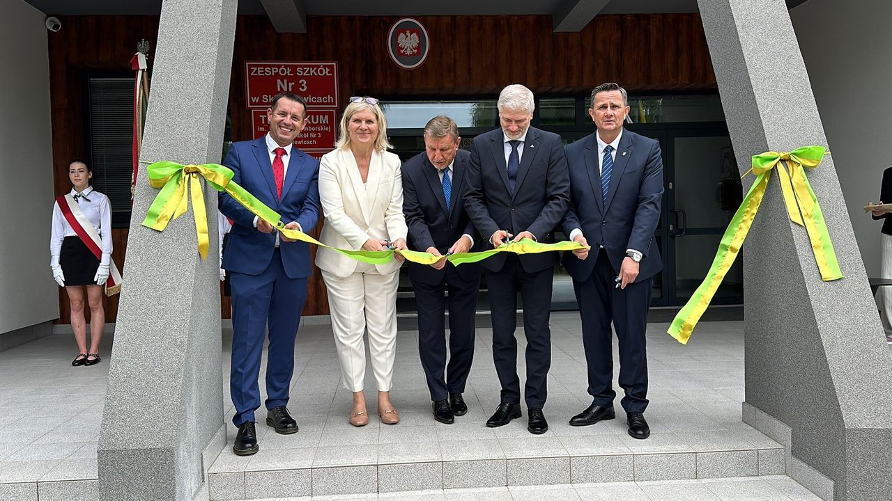 Skierniewice: "Ekonomik" po generalnym remoncie przywitał uczniów i pracowników