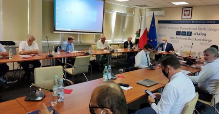 Kolejna tura rozmów z górnikami. Sasin przyznaje, że "kiedyś likwidacja kopalń nastąpi"