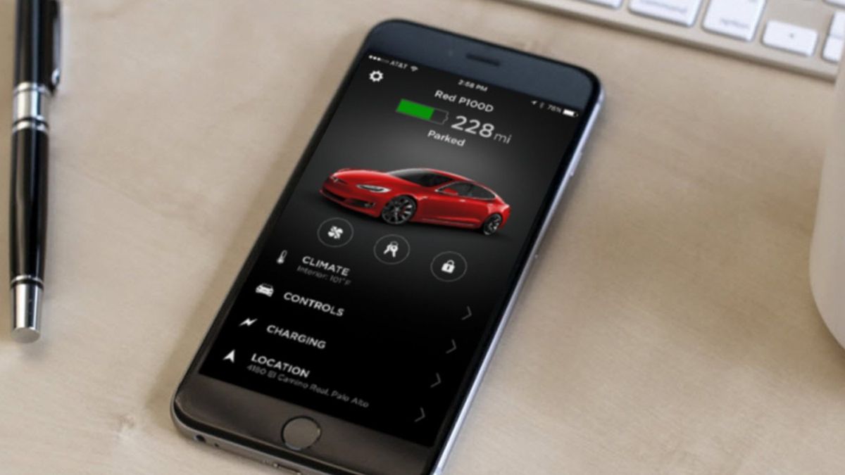 Aplikacja Tesla zawiodła użytkowników