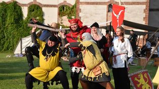 Sztum: XVI Festiwal Rycerski im. Albrechta Habsburga. Tak rekonstruktorzy opowiadają mieszkańcom i turystom o średniowieczu
