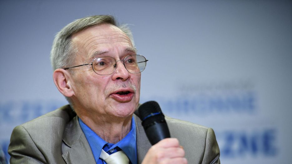 Pfizer. Szczepionka na COVID. Prof. Gut: możliwe, że szczepienie trzeba będzie powtarzać