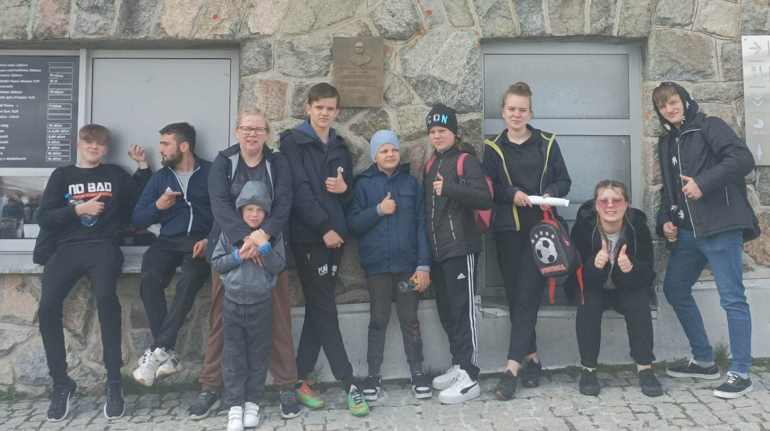 Monika Piątek z dziećmi 