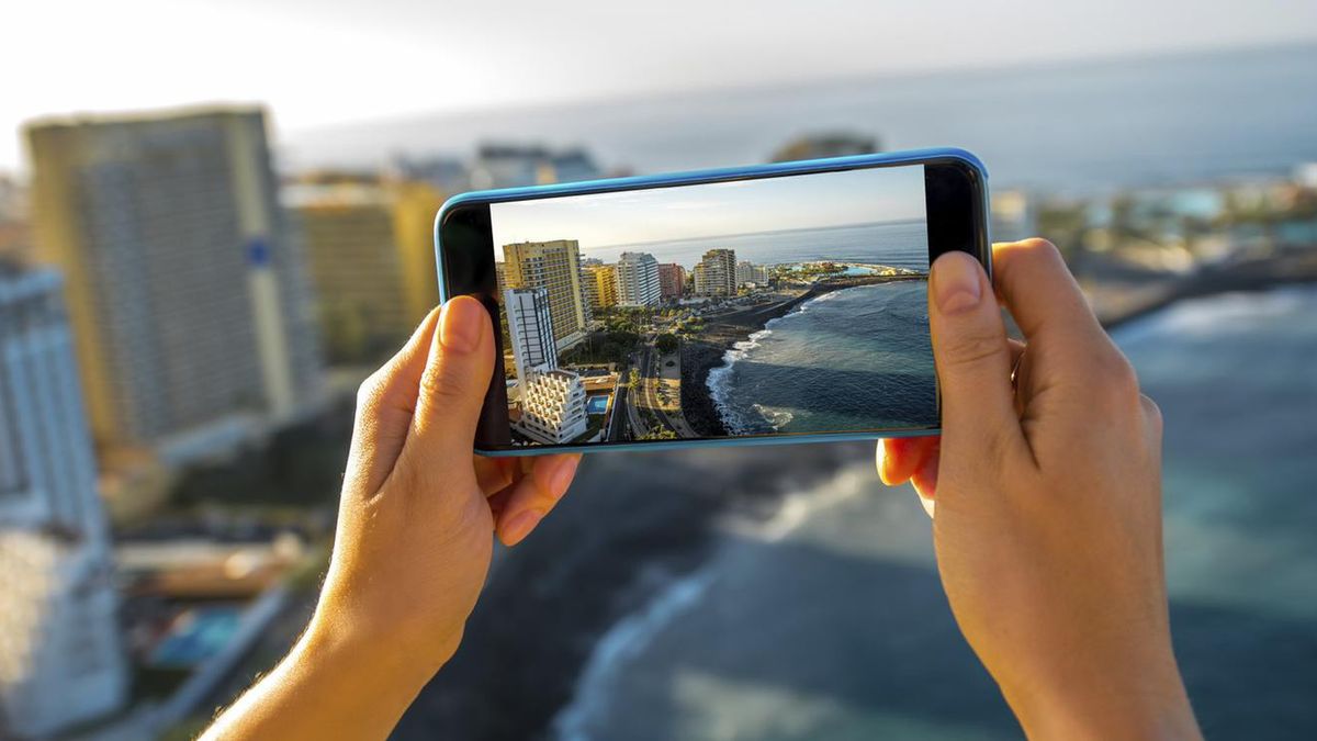 512 GB pamięci wewnętrznej w smartfonie już w przyszłym roku. Czy to koniec kart microSD? 1