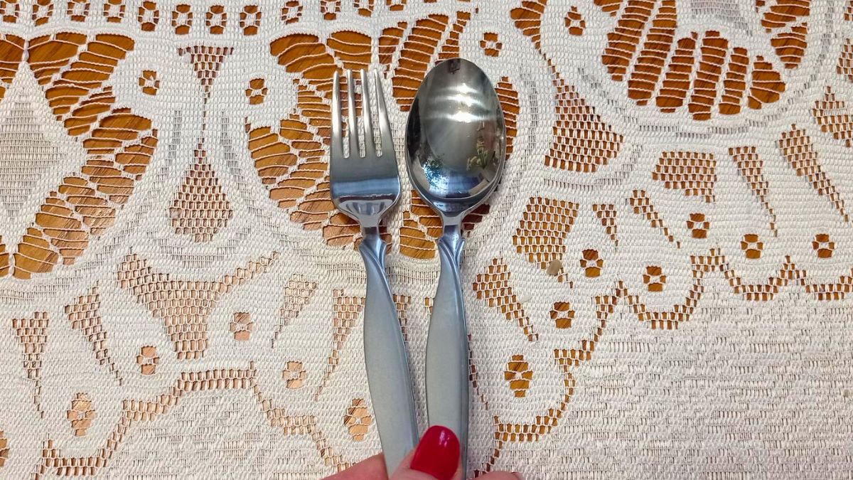 Dzięki temu trikowi mam zawsze błyszczące sztućce 