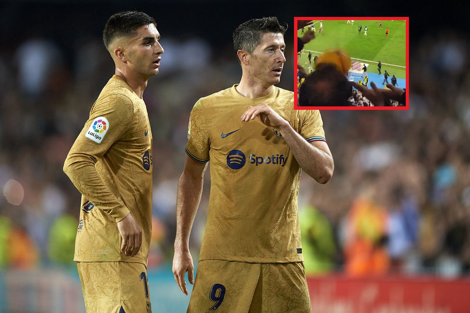 Na zdjęciu: Ferran Torres i Robert Lewandowski