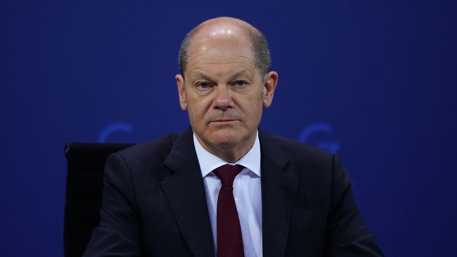 German Chancellor Olaf Scholz during a press conference following a meeting of Germany's federal and state governments in Berlin, Germany, 07 April 2022. The main topic in the meeting was about share supply costs for Ukrainian refugees in Germany's response to the war in Ukraine. EPA/CLEMENS BILAN Dostawca: PAP/EPA.