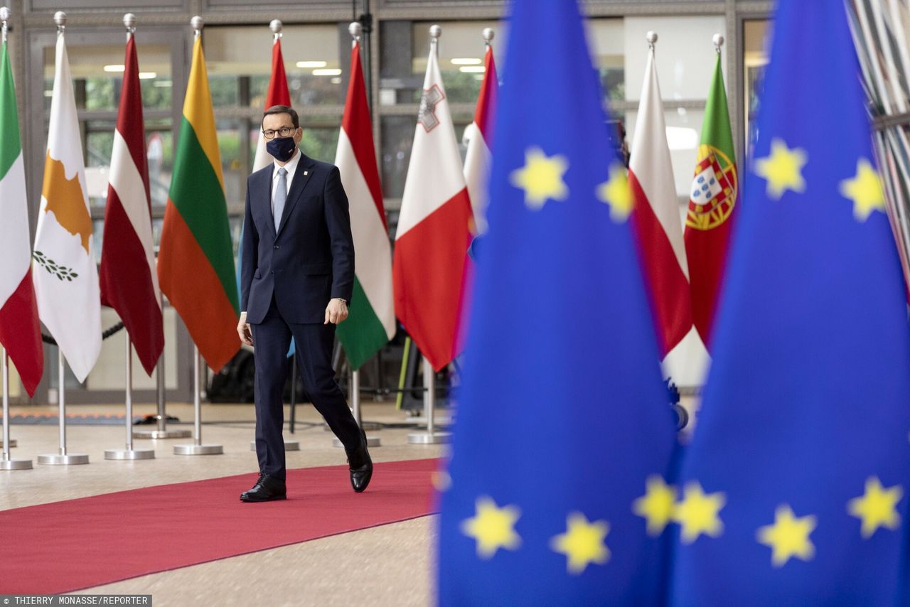 Premier Morawiecki na szycie w Brukseli