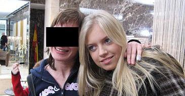 Sasha lesbijką? Nie wierzymy...