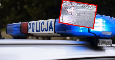W nocy potrącił człowieka i uciekł. Szokujące nagranie