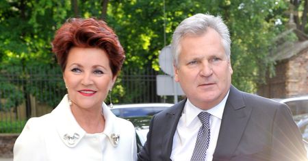 Zaradna Jolanta Kwaśniewska prawi o rodzinnych DOCHODACH w rozmowie z córką: "Zarabiałam więcej od taty"