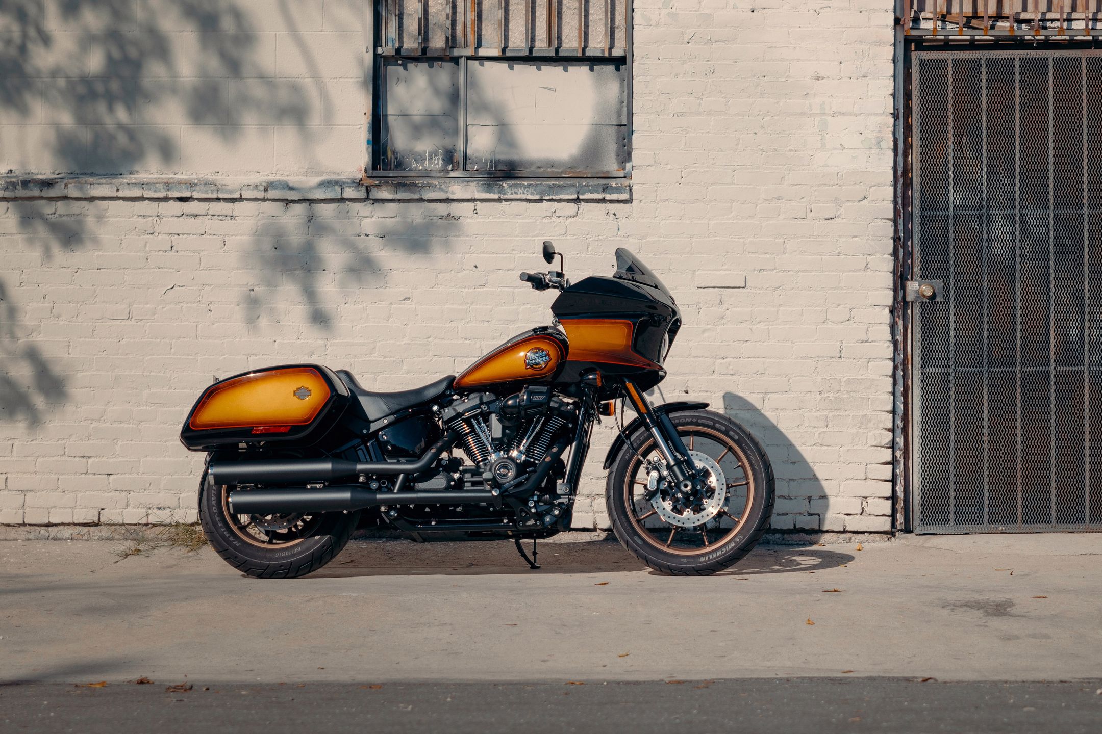 Harley-Davidson Low Rider ST Enthusiast Tobacco Fade