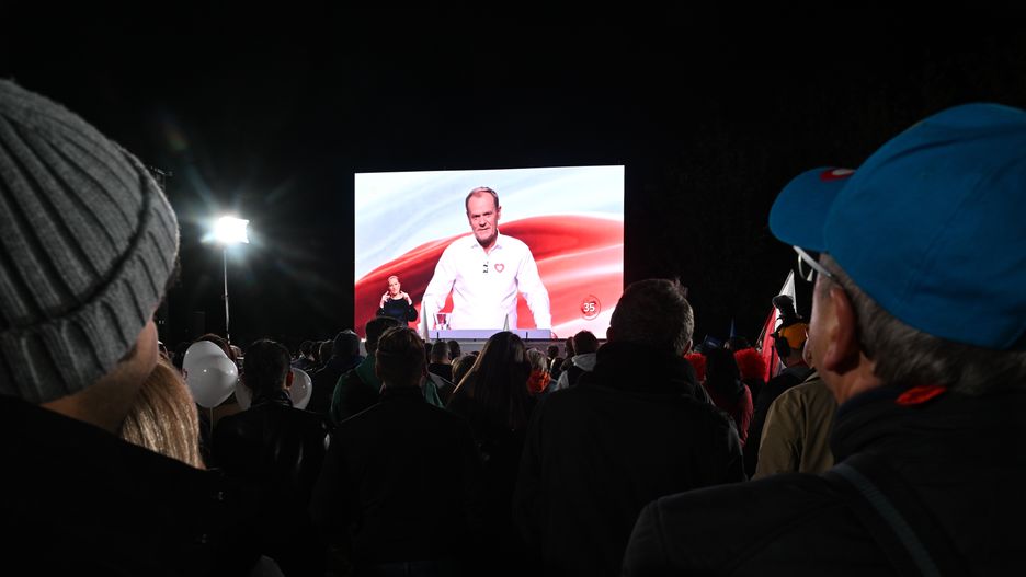 Donald Tusk
Radek Pietruszka
debata, Polska, studio, Telewizja, telewizyjne, TVP, wybory
