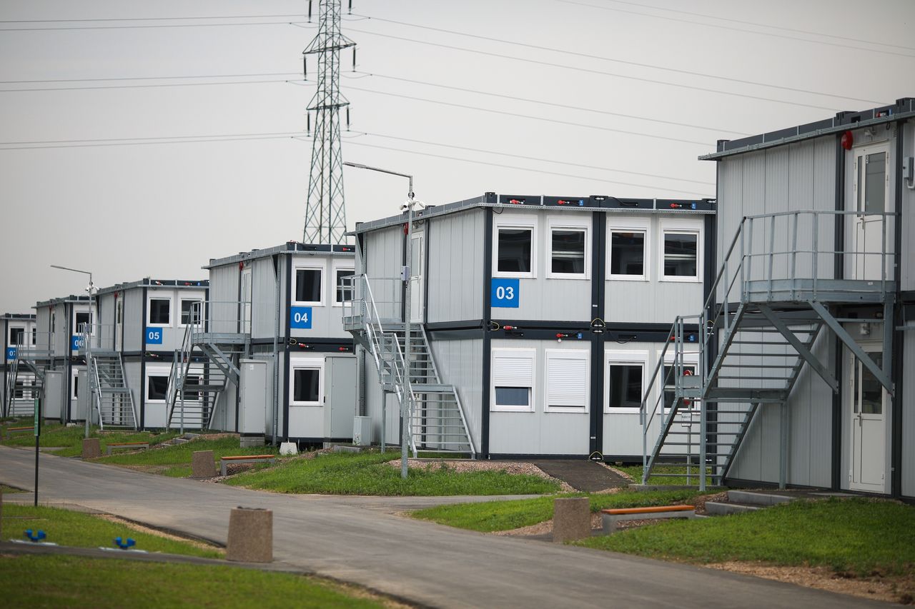 Pracownicy z Azji poskarżyli się na warunki pracy. Orlen zareagował